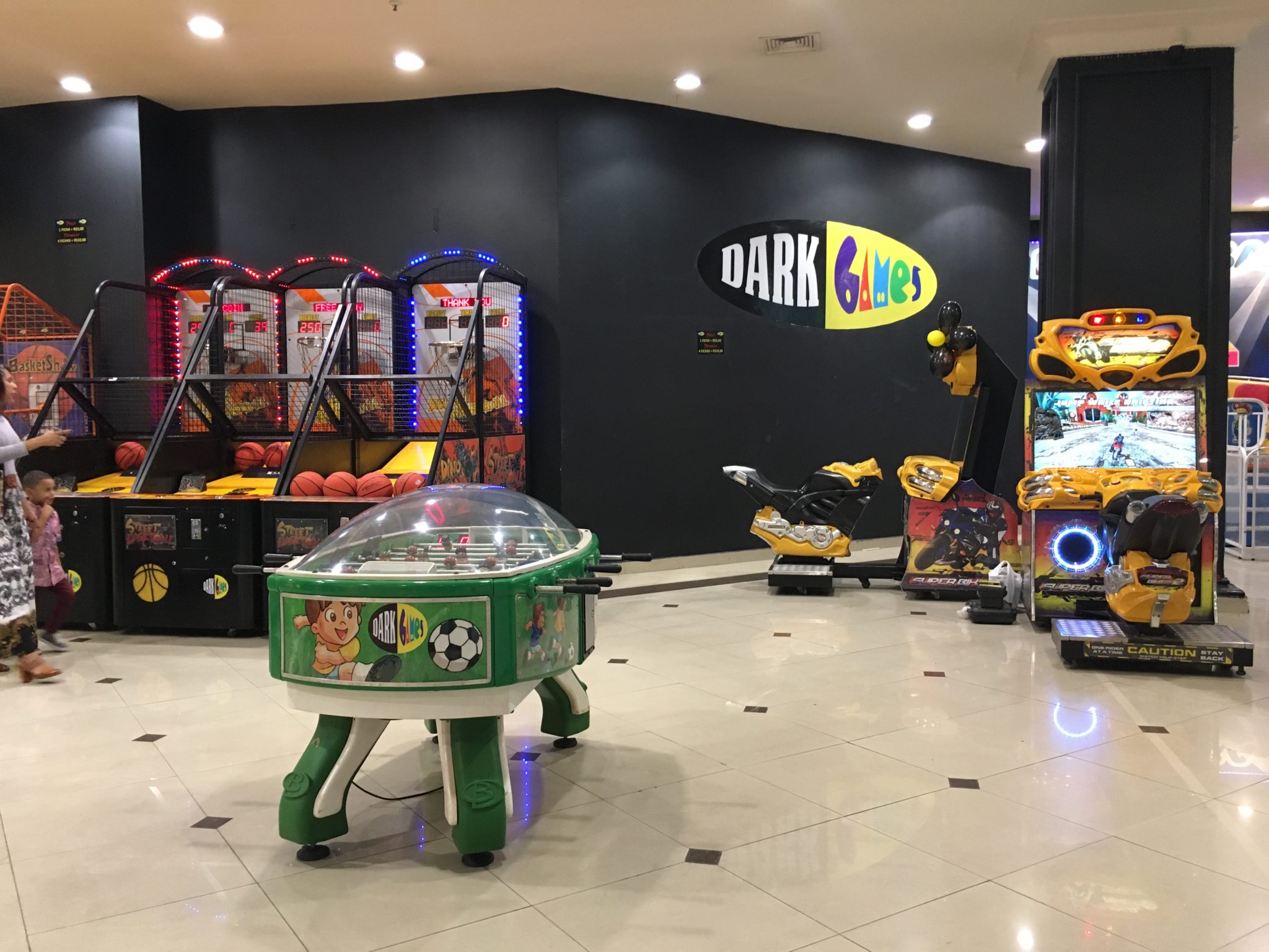 Shopping Ilha Plaza inaugura espaço de games